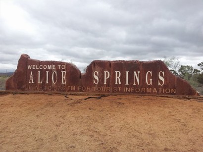 pings大牌坊 - Irene盈的评论 - Alice Springs大地