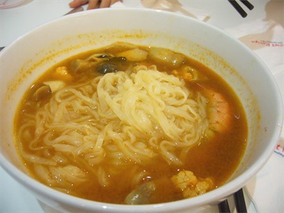 Noodle in Tom Yum Kung