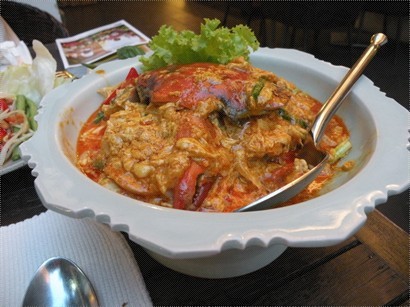 咖喱抄蟹---新鮮，要求小辣，可能餐廳認為我們怕辣，結果完全不辣！但係好味