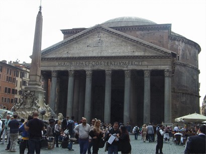 Pantheon (萬神殿), 其實不是很大的!  