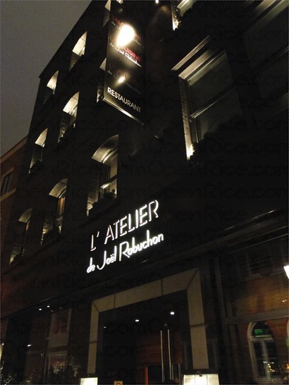 餐廳樓高三層，地下是較casual的L'Atelier ，一樓則是La Cuisine。