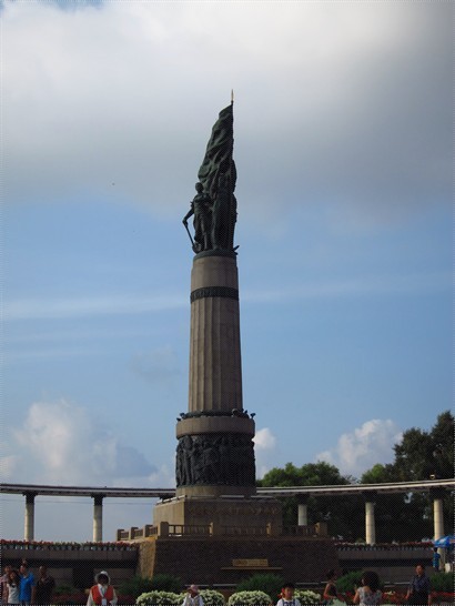 哈爾濱市人民防洪勝利紀念塔