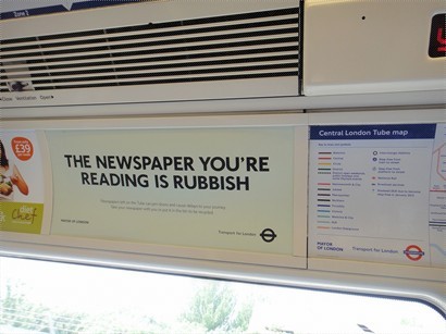 倫敦市長勸諭搭客環保地處理免費報紙，勿掉在車廂內