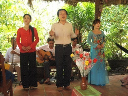 越南歌表演
