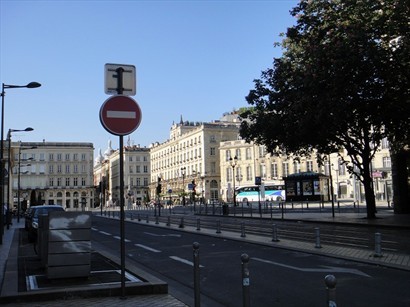 清潔及平靜的Bordeaux市中心