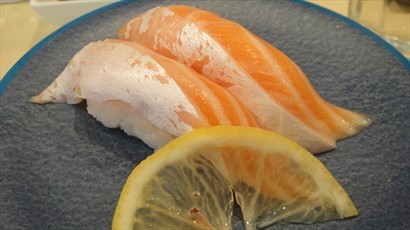 三文魚腩超豐腴