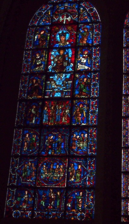最出名的"The Blue Virgin Window"