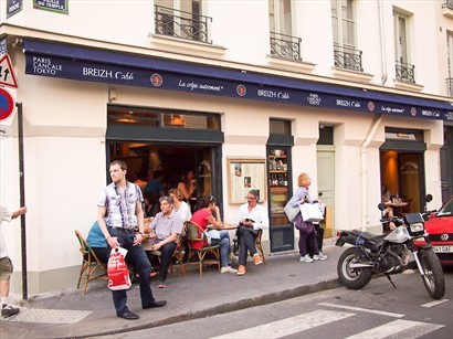 It’s not too far from the famous Le Marais area -