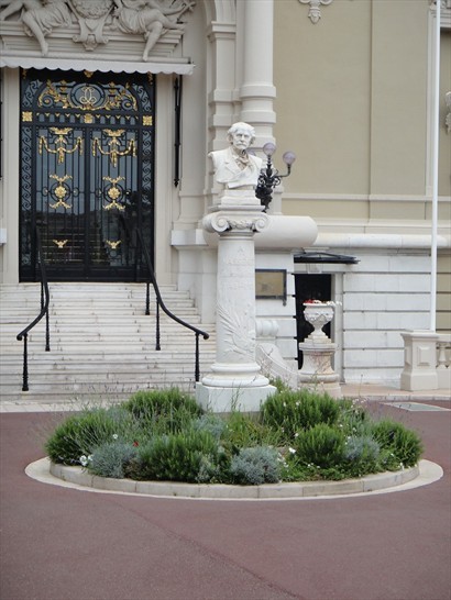 Monument of Jules Massenet（名法國作曲，音樂教育家）