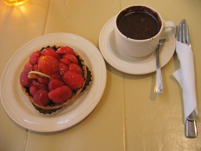Strawberry Tart and Spanish Hot Chocolate