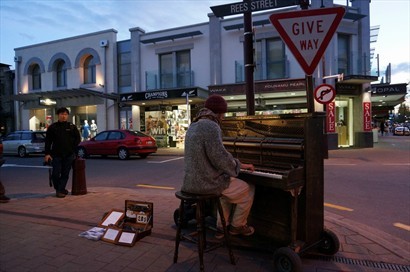 Street Piano Show