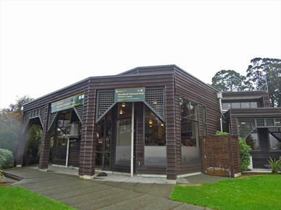 Te Anau Information Center