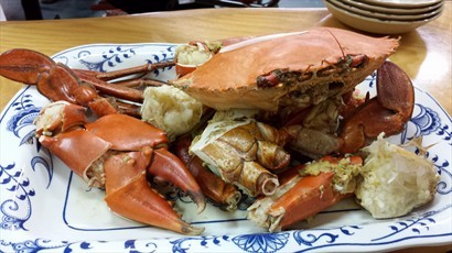 薑蔥巨蟹變了清蒸巨蟹，奈何保留不住鮮味和肉汁