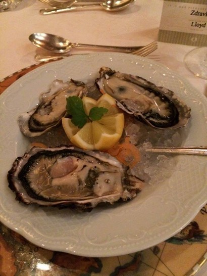 Chilled Fresh Oysters