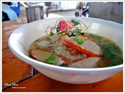"魚蛋湯粉"~泰國湯粉類大致味道一樣~依間整得都好味