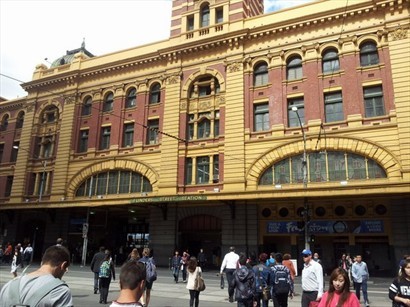 Flinders street station是墨爾本最知名的火車站