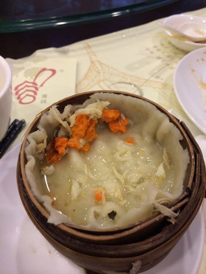 蟹粉灌湯包（RMB 35）