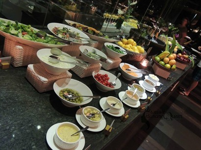 To'Ge, buffet dinner