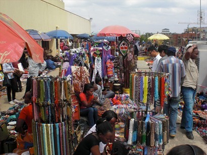 在Yaya Centre天台的Massai Market（馬賽市場）