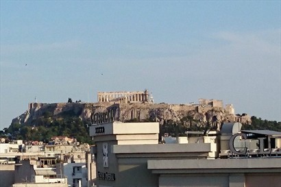 到頂層還可看到"雅典衛城 Acroplis"