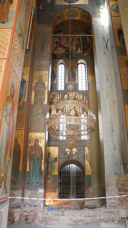修葺中的聖母升天教堂