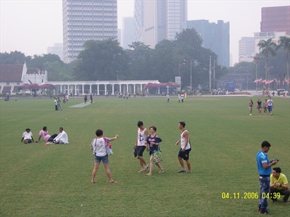 國會大樓前面的大草地 Merdeka Square