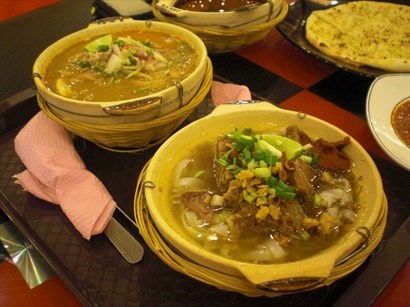 叻沙（RM4）、 牛肉湯麵（RM5）