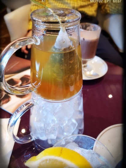 Tea over Ice（USD 4.50）