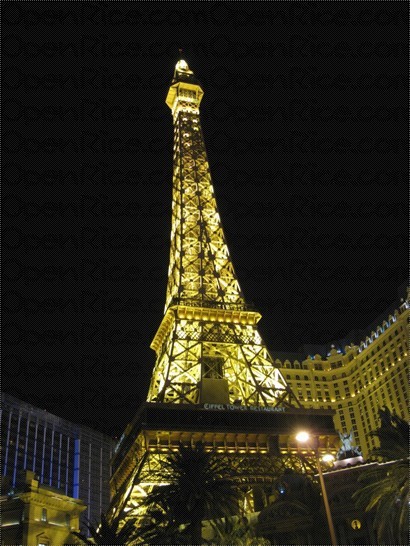 Paris 的艾菲爾鐵塔