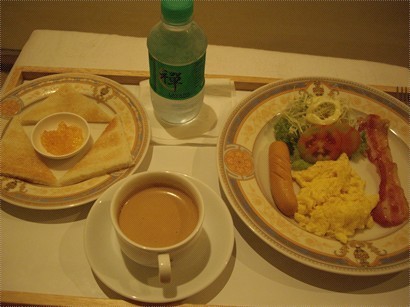 after treatment free breakfast~