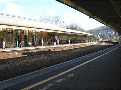 Bath Spa station platform