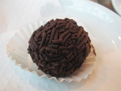 Chocolate Truffle外脆內軟，入口甜中帶甘