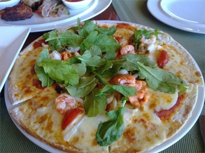 意大利海鮮Pizza約10吋, 係用柴燒焗爐烤, 好味, RM128