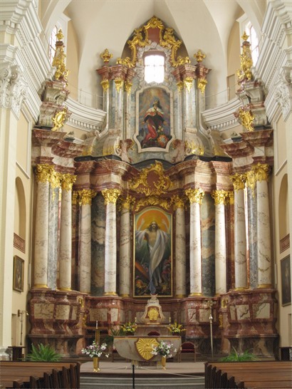 St. Casimir Cathedral 內的祭台