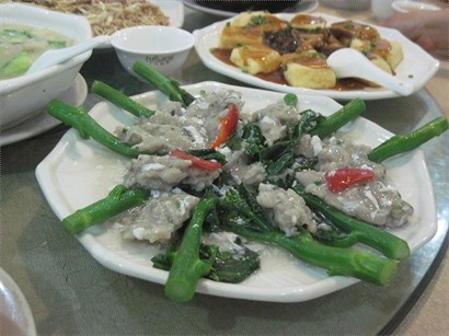 鯪魚滑"釀"芥蘭&鮑汁雜菌豆腐