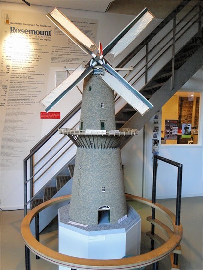 博物館有大型模型介紹風車屋的各層和各部份的功能。