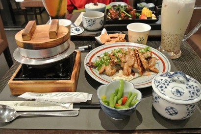 日式薑汁松板豬肉燒(TWD$400)