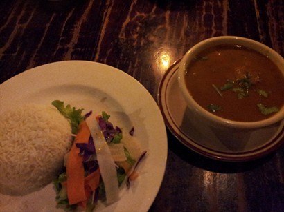 Curry Chicken (都係用左香料masala, 咸左dd)