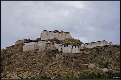 到了江孜宗山廣場，在山上的便是江孜宗山城堡。