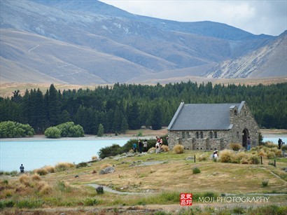 遺世獨立的湖及有歷史的教堂
