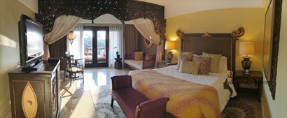 AYANA Resort (Hotel room)