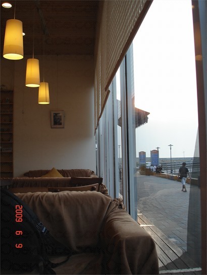 漁人碼頭旁的一間咖啡店