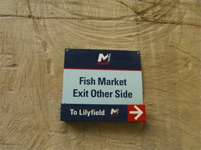 到左Fish Market